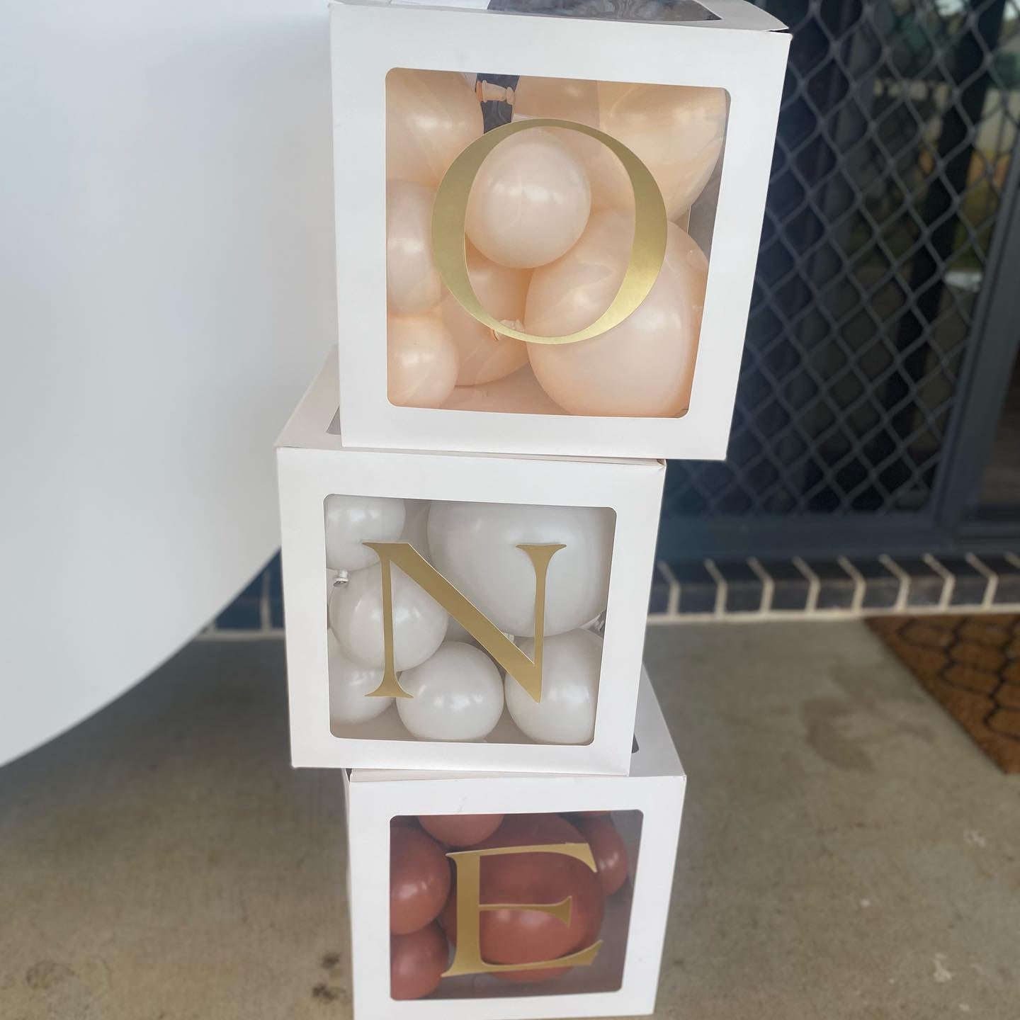 One Boxes